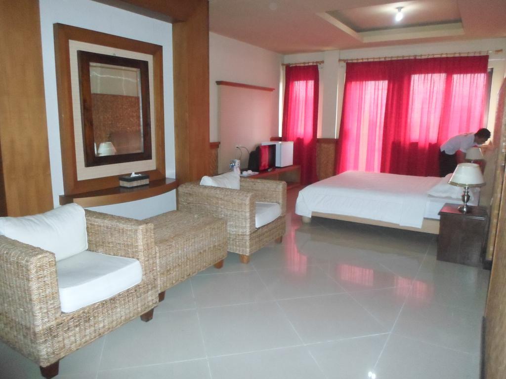 Green Wattana Hotel Sentul Bogor Kültér fotó