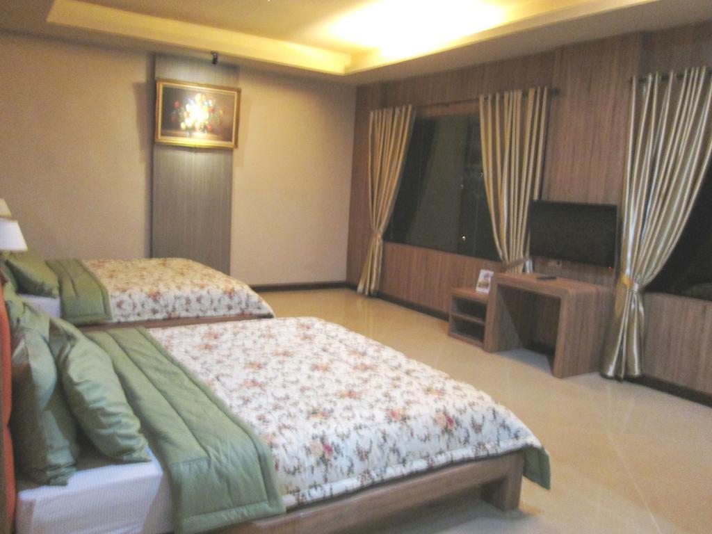 Green Wattana Hotel Sentul Bogor Kültér fotó