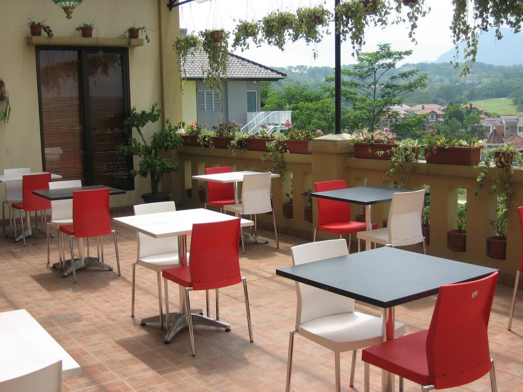 Green Wattana Hotel Sentul Bogor Kültér fotó