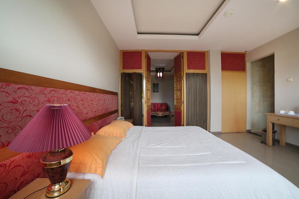 Green Wattana Hotel Sentul Bogor Kültér fotó