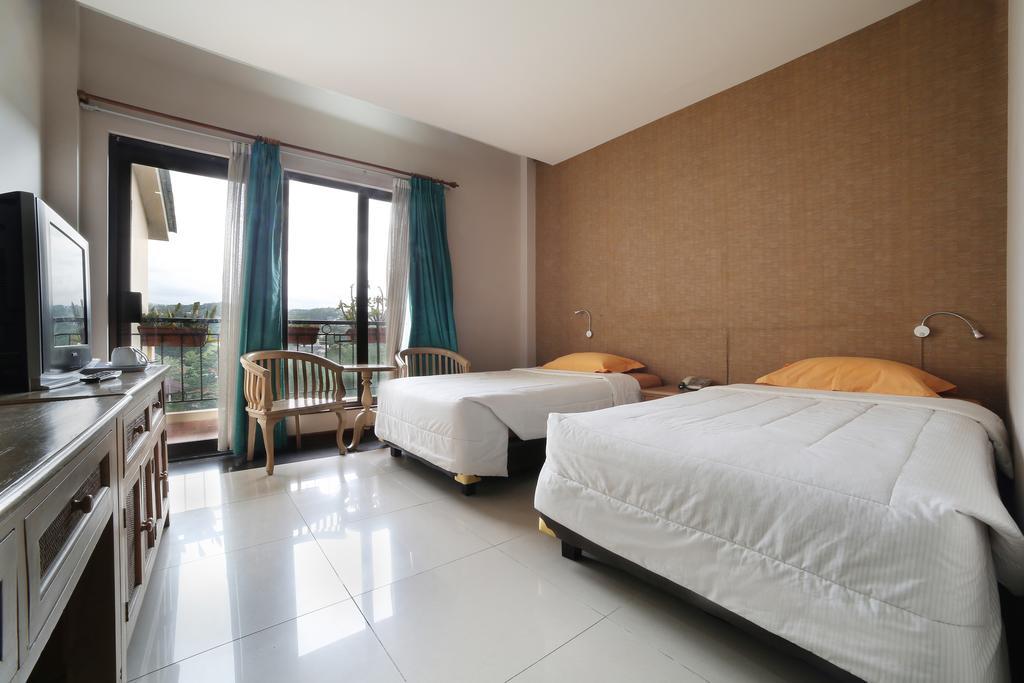 Green Wattana Hotel Sentul Bogor Kültér fotó